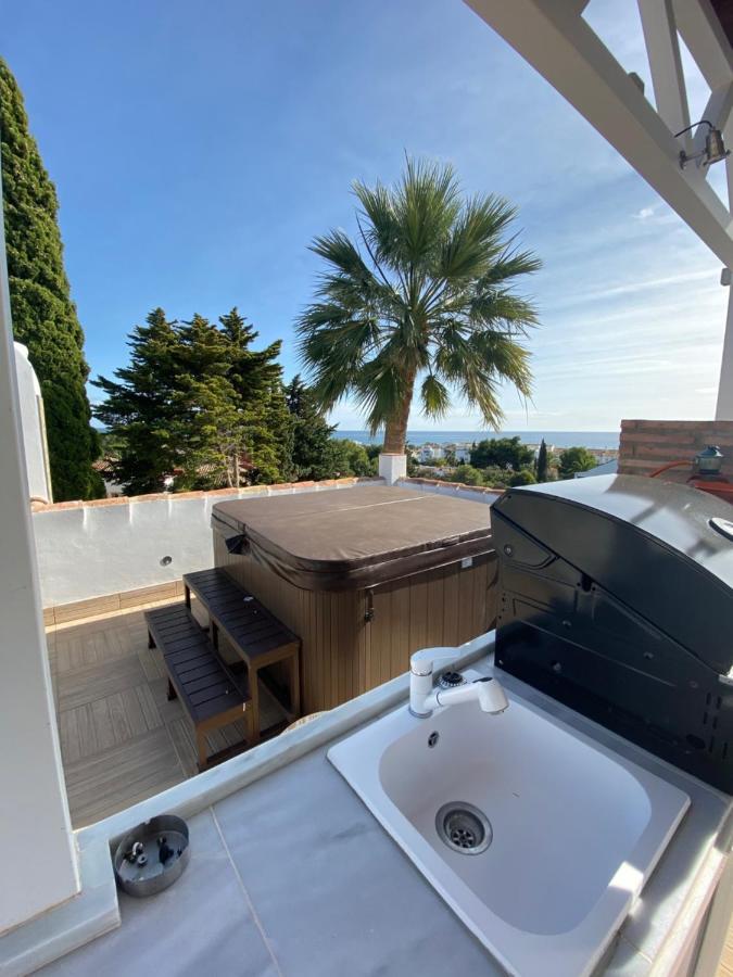Luxury Villa Marbella With Nice Garden, Pool And Jacuzzi By Varenso Holidays Kültér fotó
